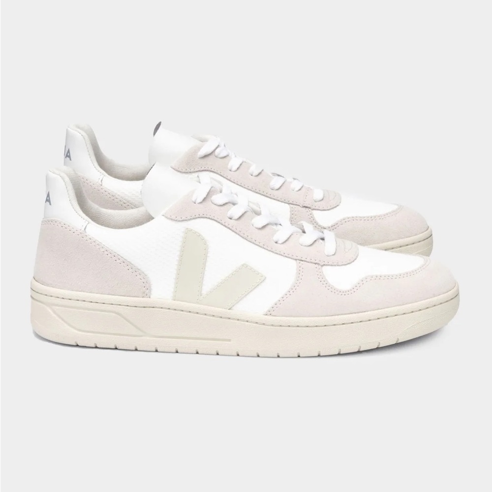 Veja V-10 Women Sneakers in White/Beige